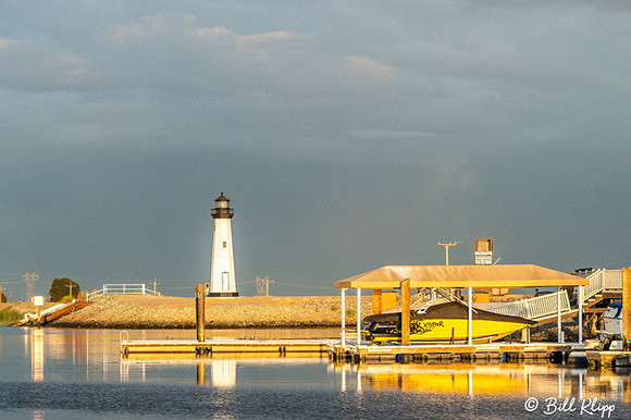 Lighthouse, Discovery Bay Photos by Bill Klipp