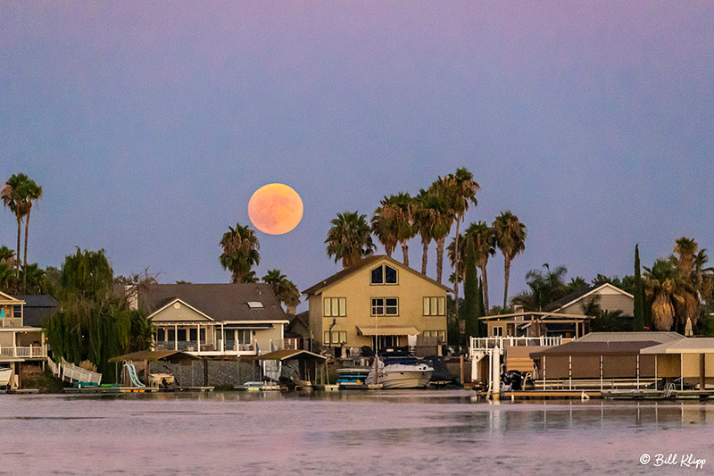 Full Moon, Delta Wanderings, Photos by Bill Klipp